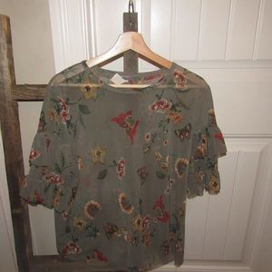 Blouse flower print